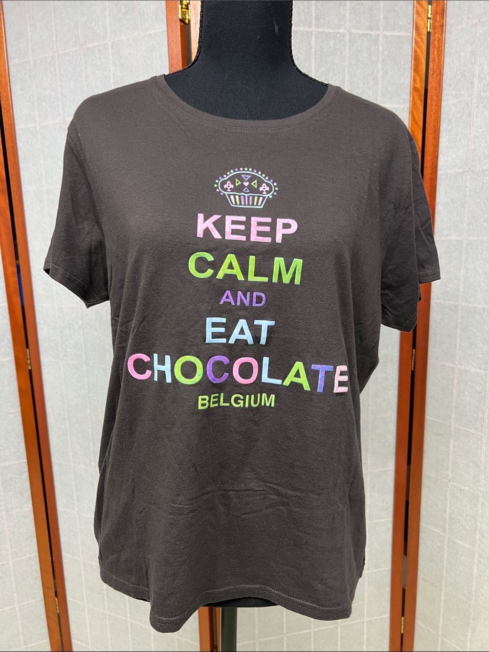 Keep Calm and Eat Chocolate Belgium Tee - Brown